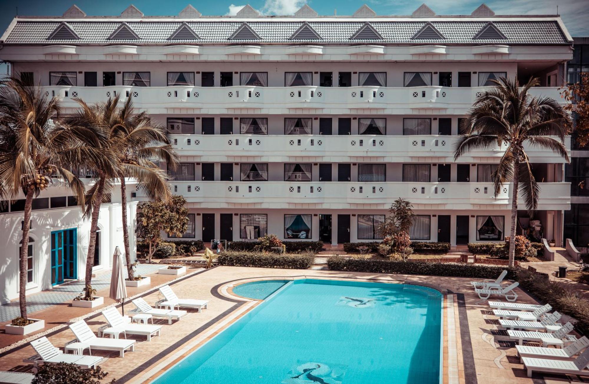 Blue Carina Hotel Phuket Εξωτερικό φωτογραφία