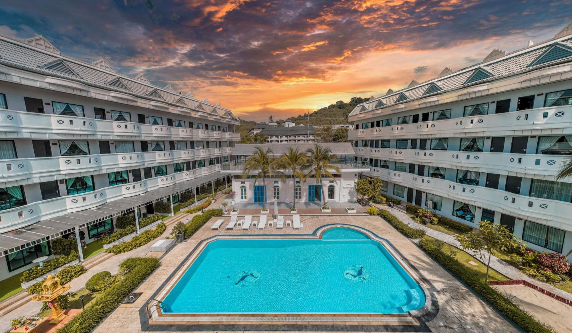 Blue Carina Hotel Phuket Εξωτερικό φωτογραφία