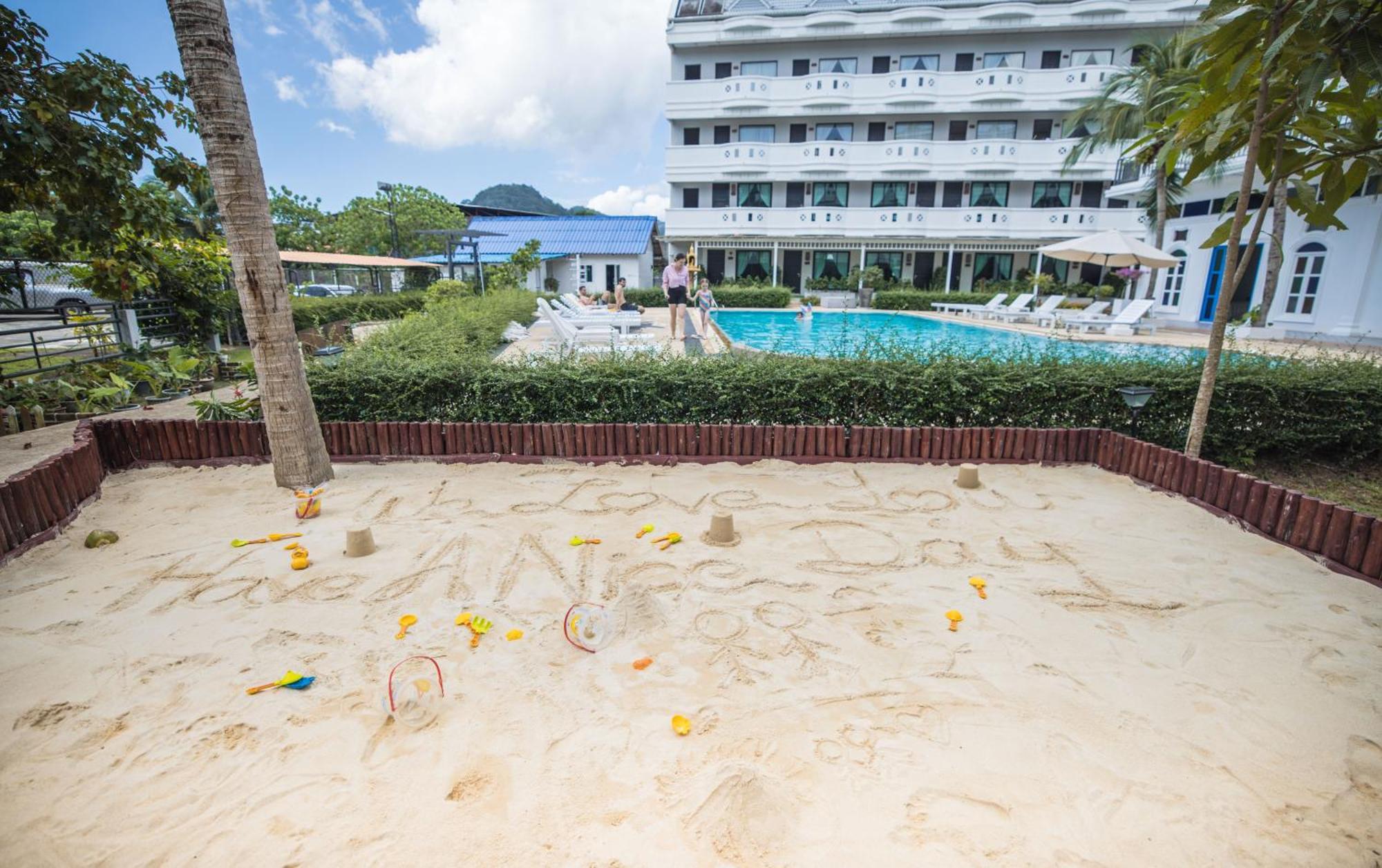 Blue Carina Hotel Phuket Εξωτερικό φωτογραφία