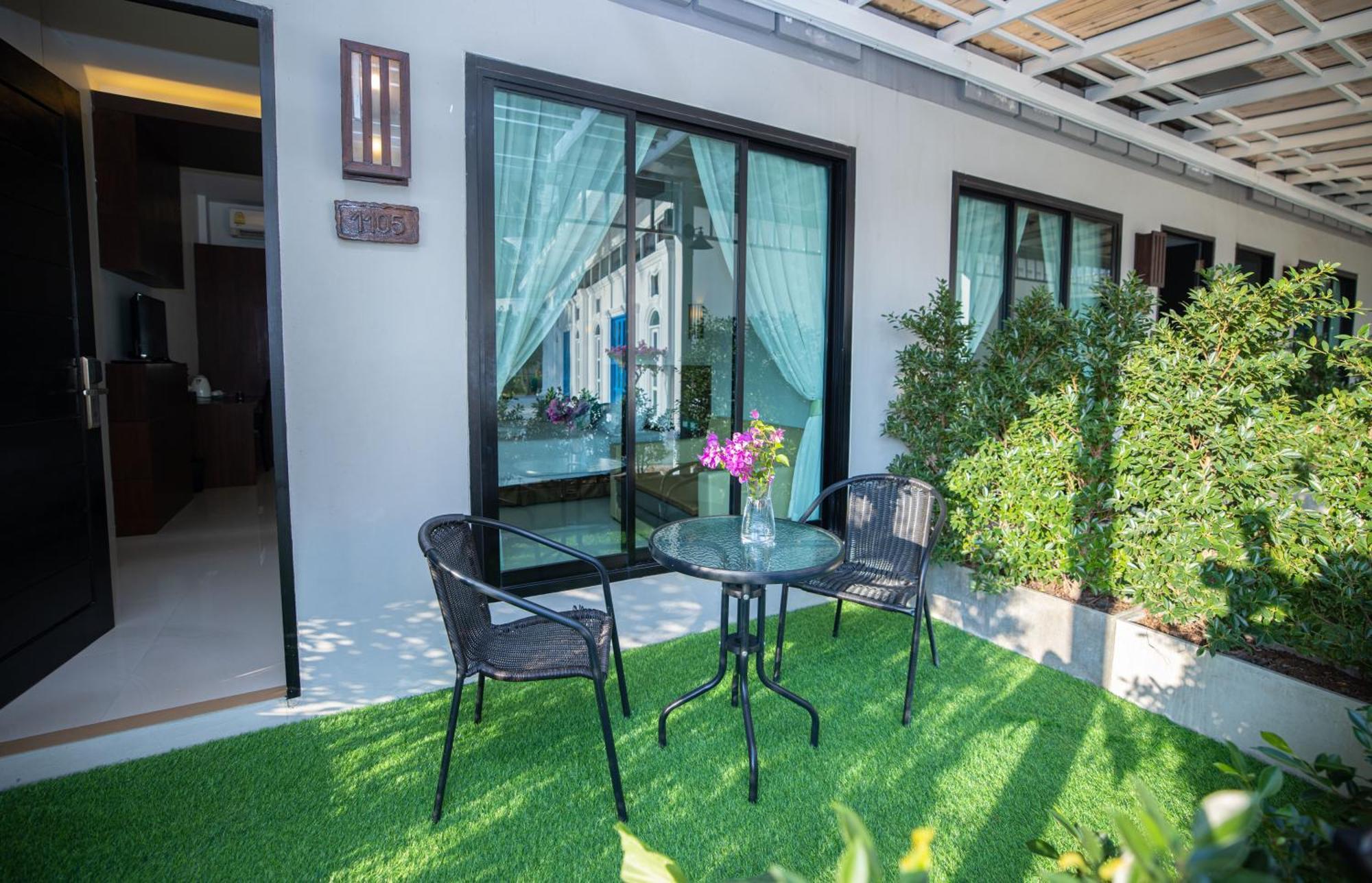 Blue Carina Hotel Phuket Εξωτερικό φωτογραφία